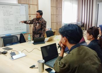 Crisis Center MMD UB  Tangkal Berita Hoaks